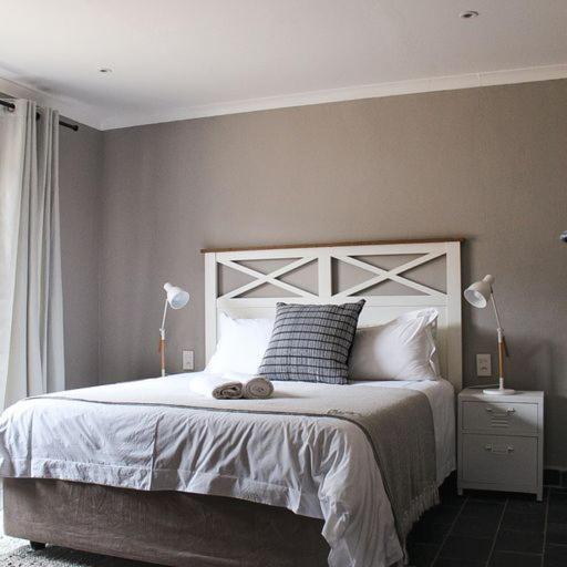 Apartamento Modern Farm Lichtenburg Exterior foto